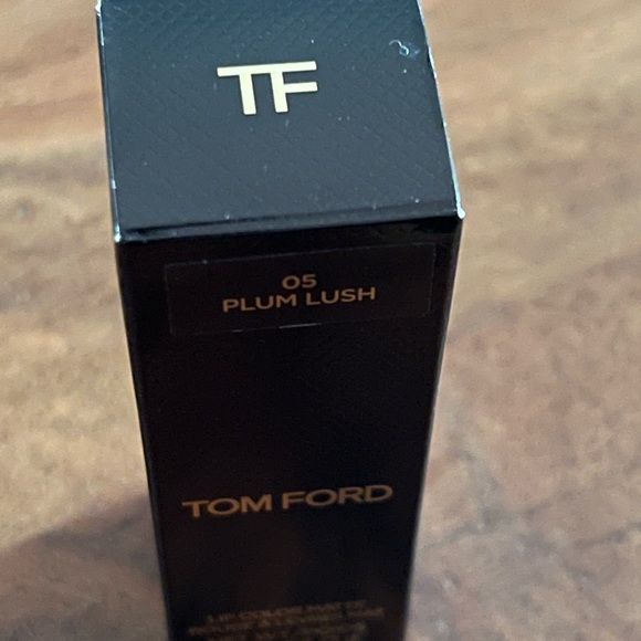 TOM FORD - Picture 6 of 11